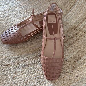 Dolce Vita Women's Brown Woven Loafers